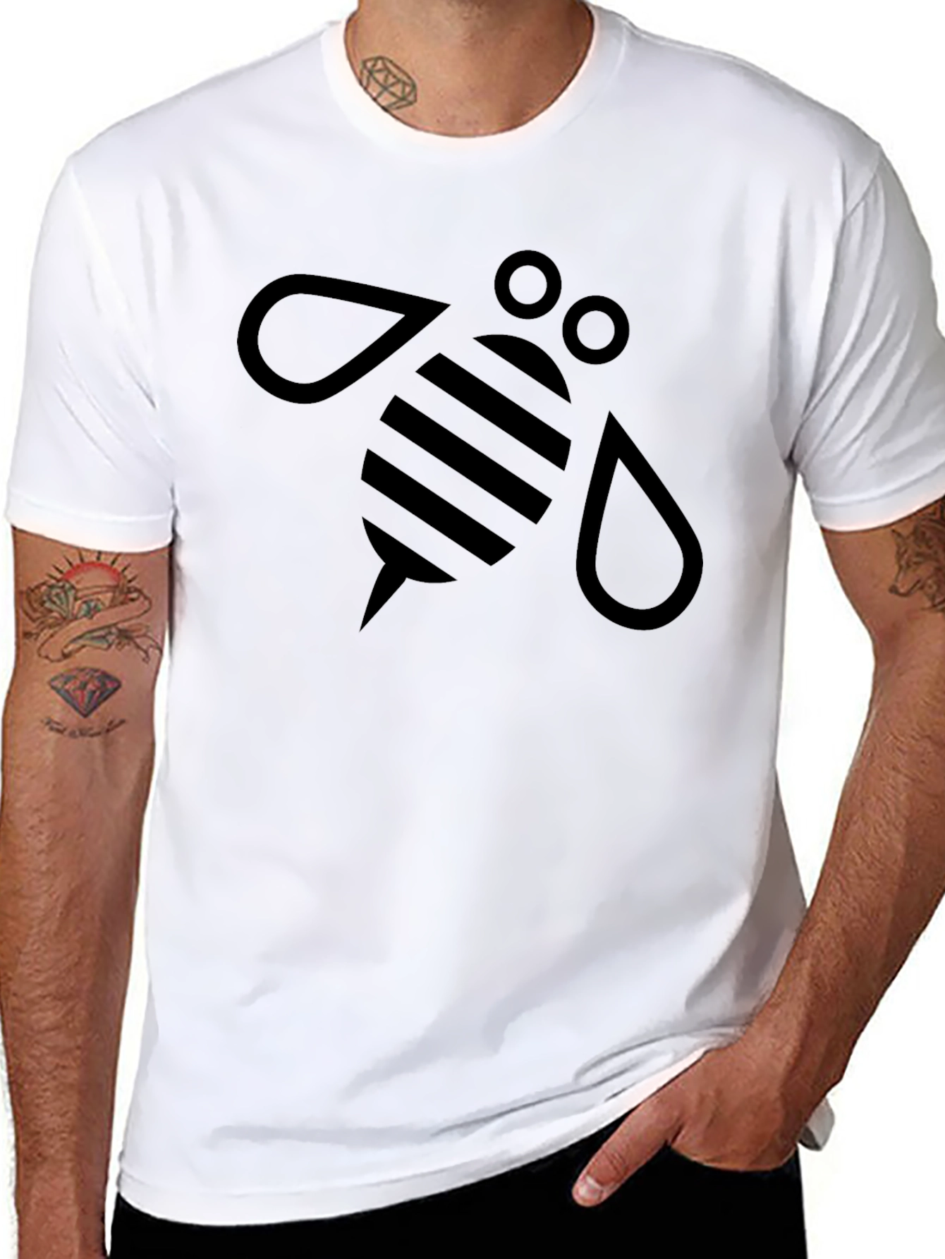 Black Bee Graphic Tee - Stylish & Comfortable