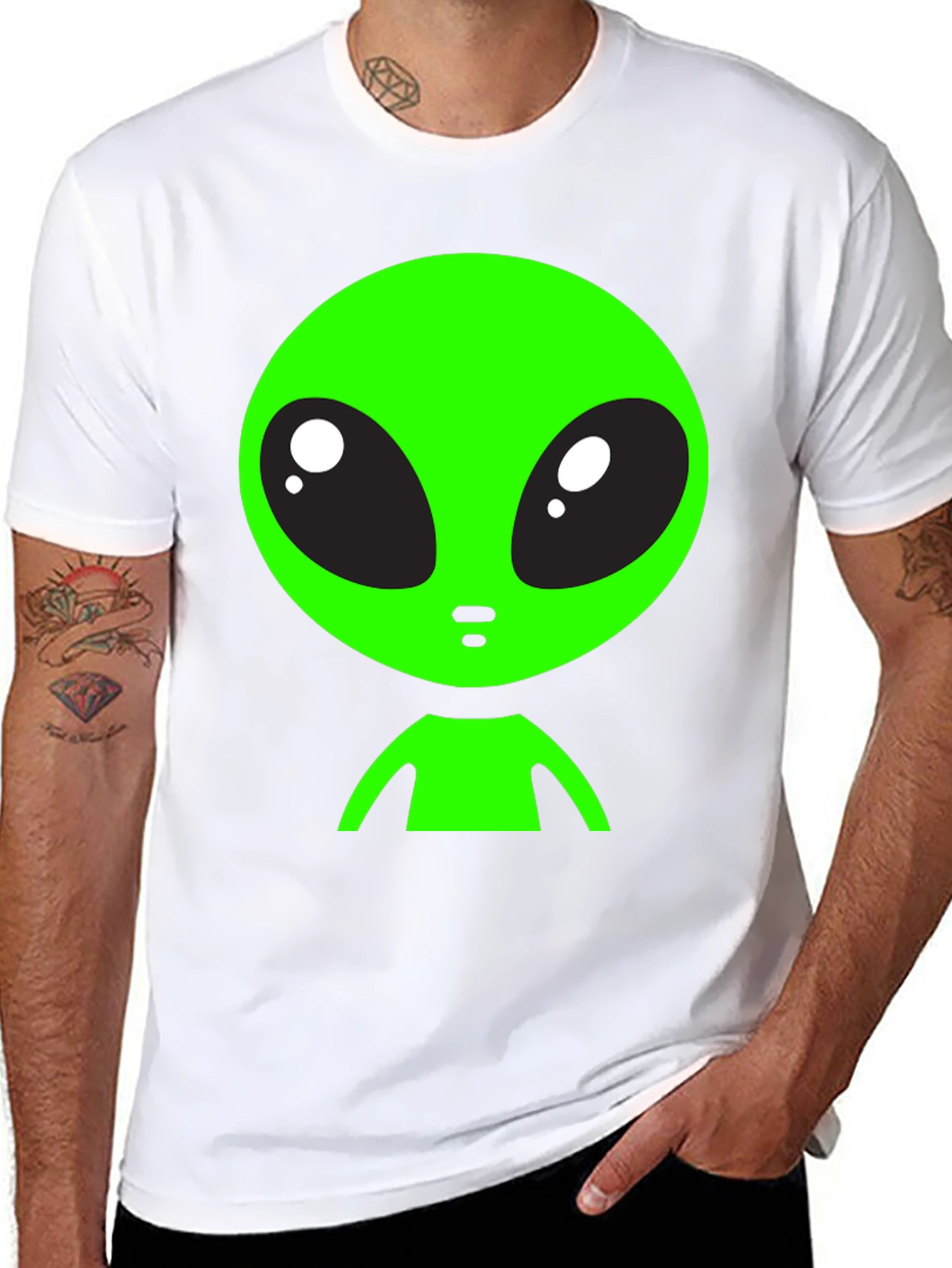 Alien Graphic Tee - Black Crew Neck T-Shirt