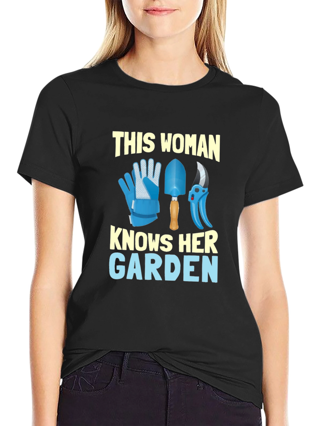 Gardening T-Shirt: This Woman Knows Her Garden