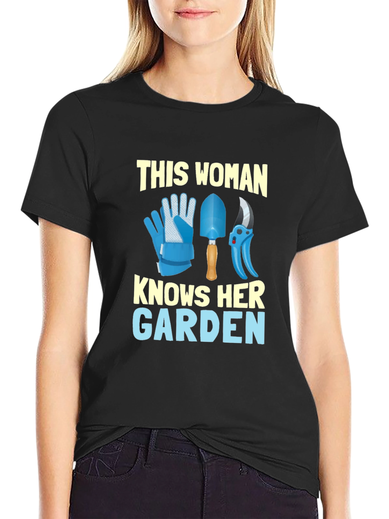 Gardening T-Shirt: This Woman Knows Her Garden