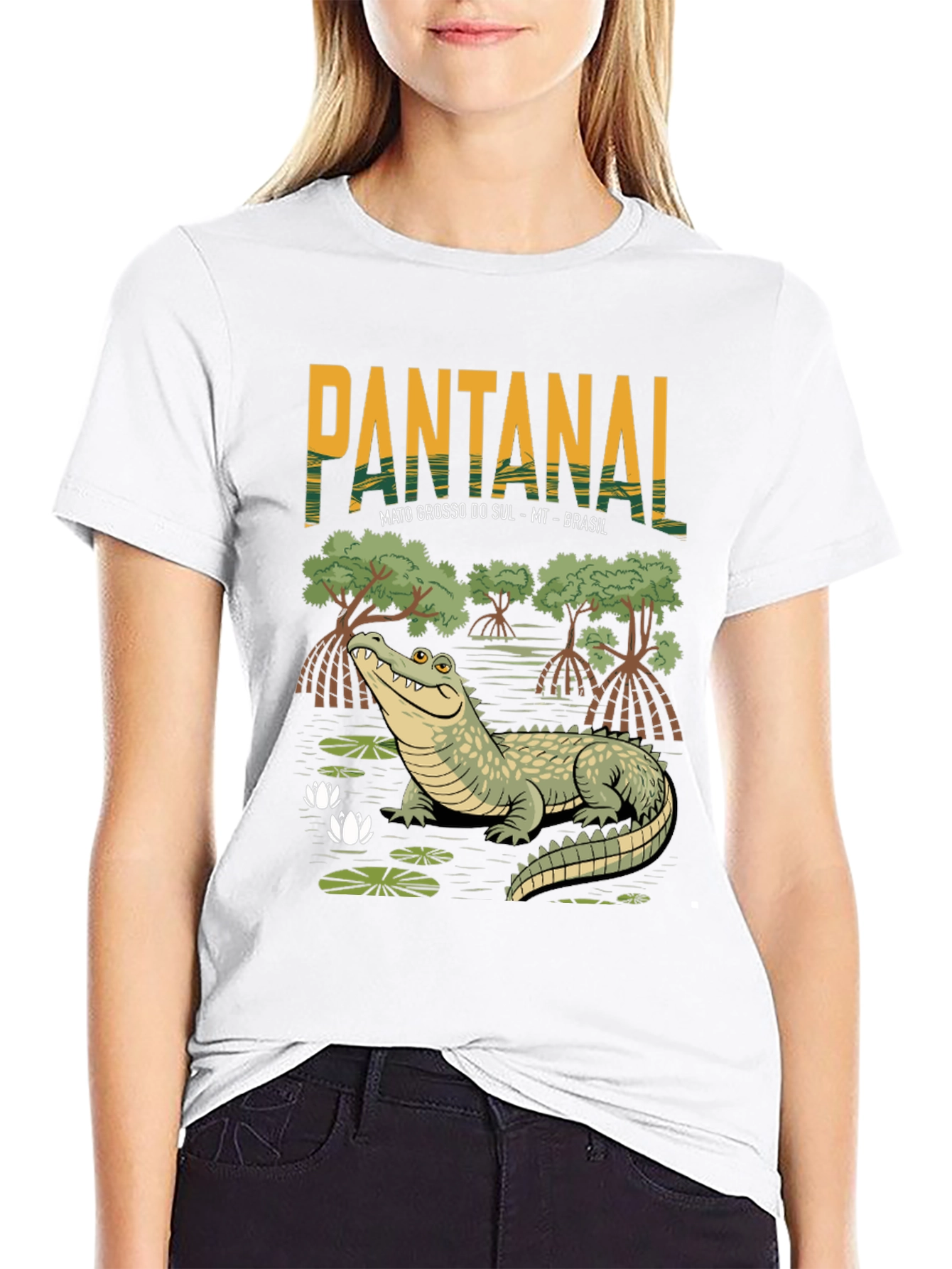 Pantanal Alligator Graphic T-Shirt