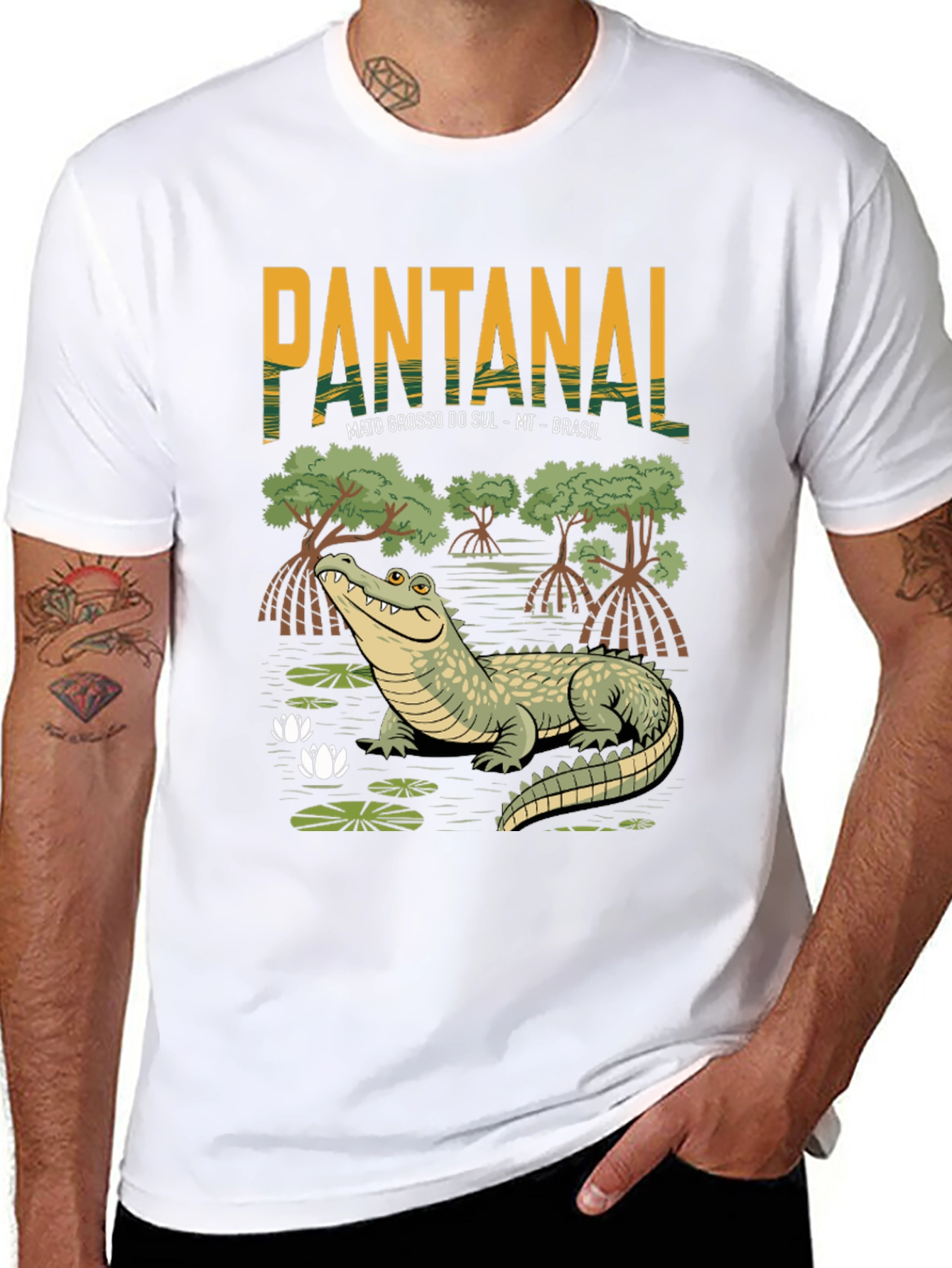 Pantanal Alligator Graphic T-Shirt