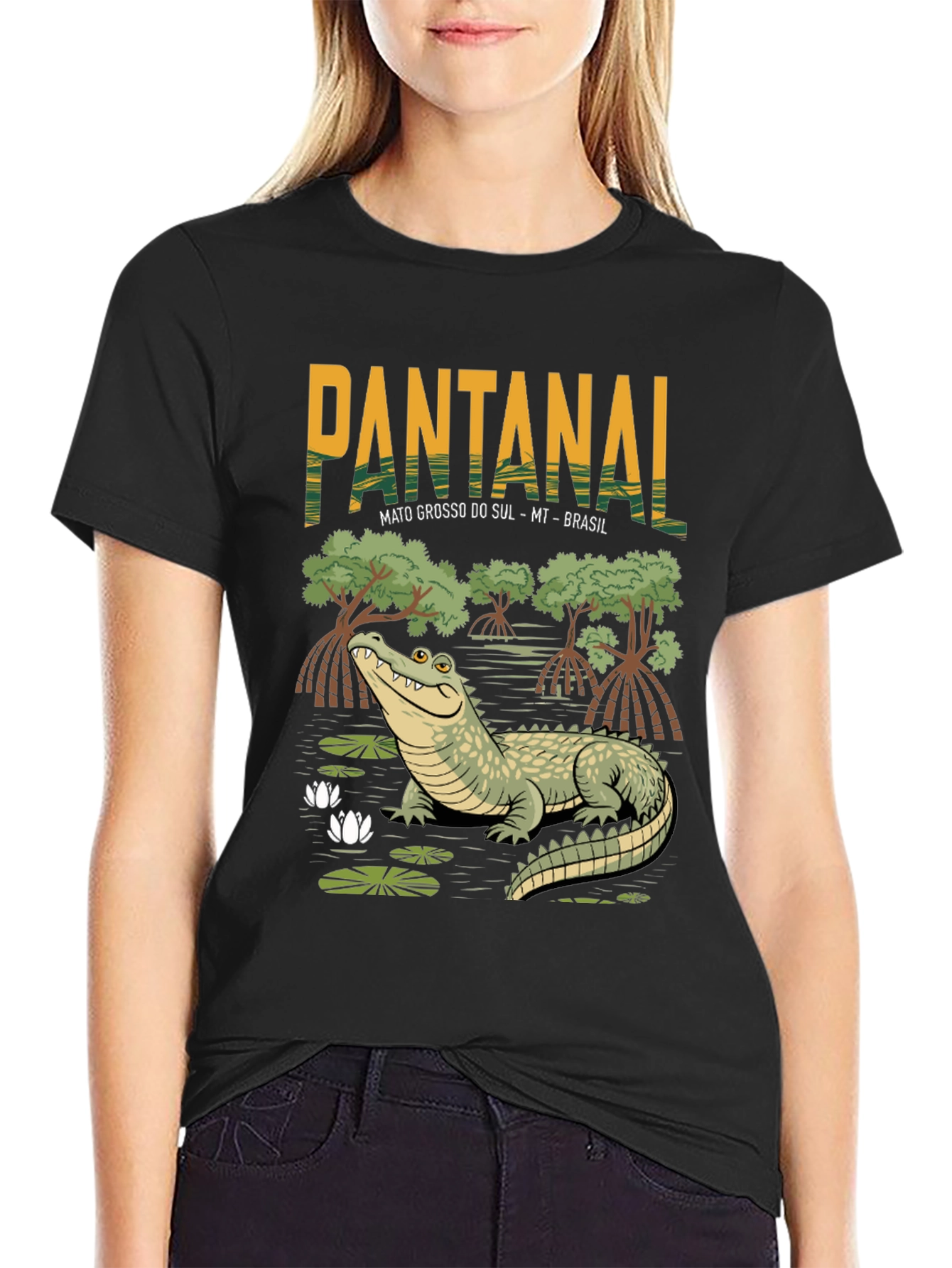 Pantanal Alligator Graphic T-Shirt
