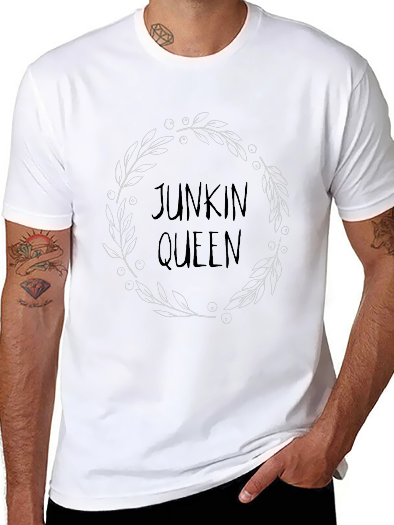Junkin Queen Graphic T-Shirt - Black