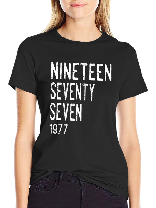 1977 Vintage T-Shirt - Retro Birthday Gift