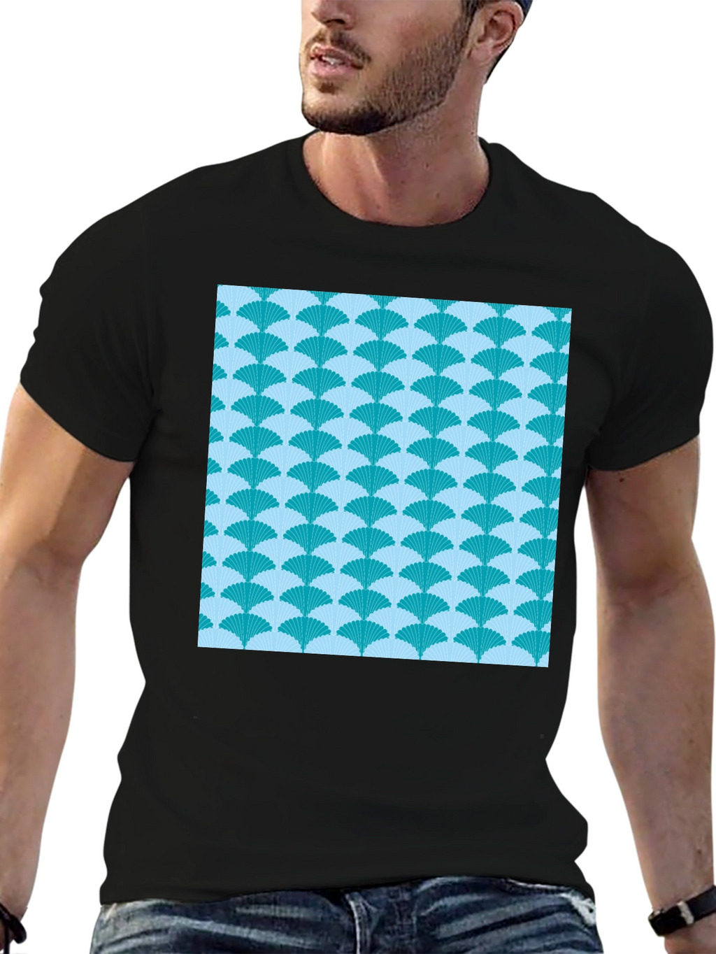 Fan Pattern Tee - Stylish Graphic Print T-Shirt