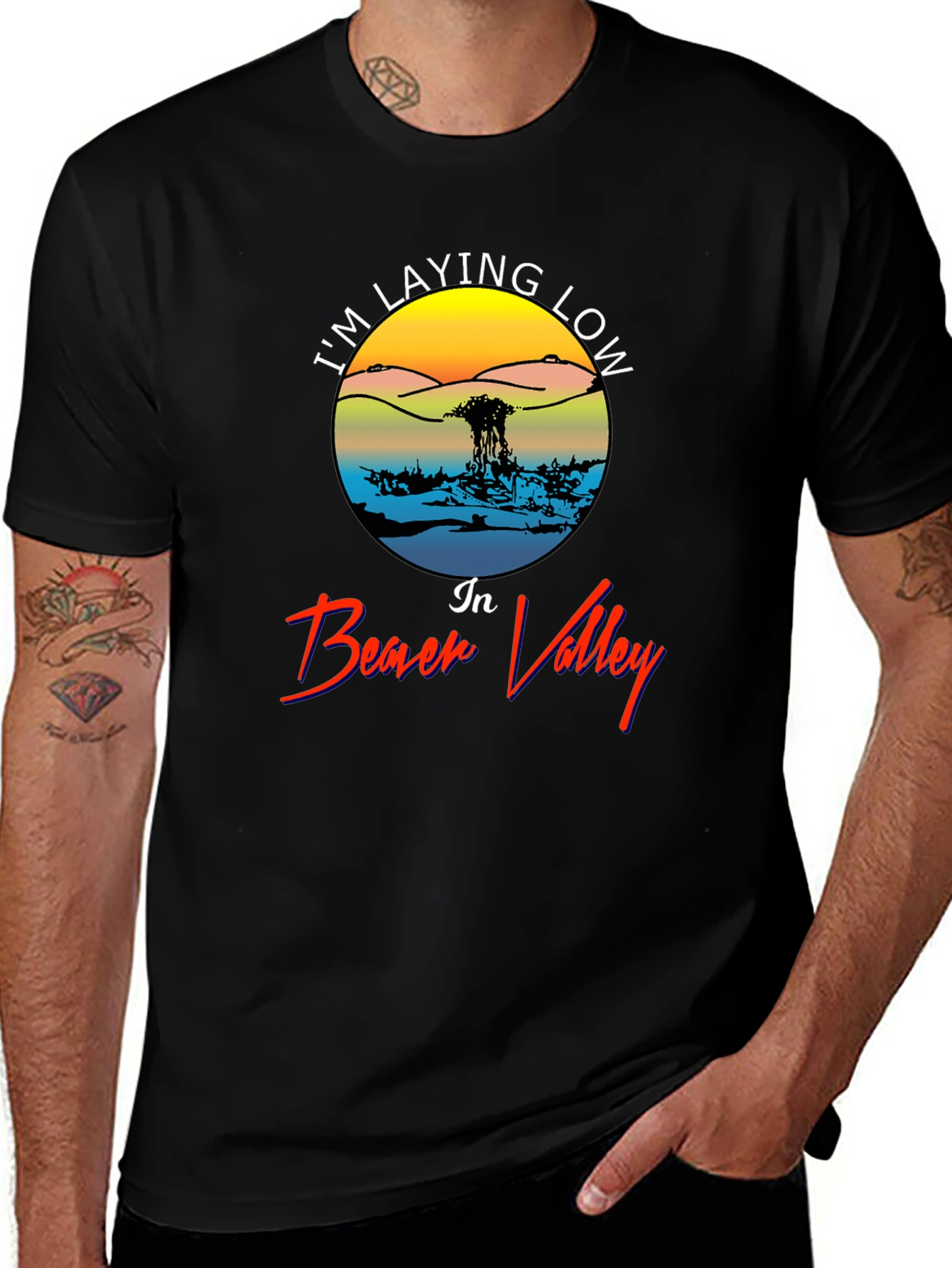 Im Laying Low in Beach Valley Black Tee