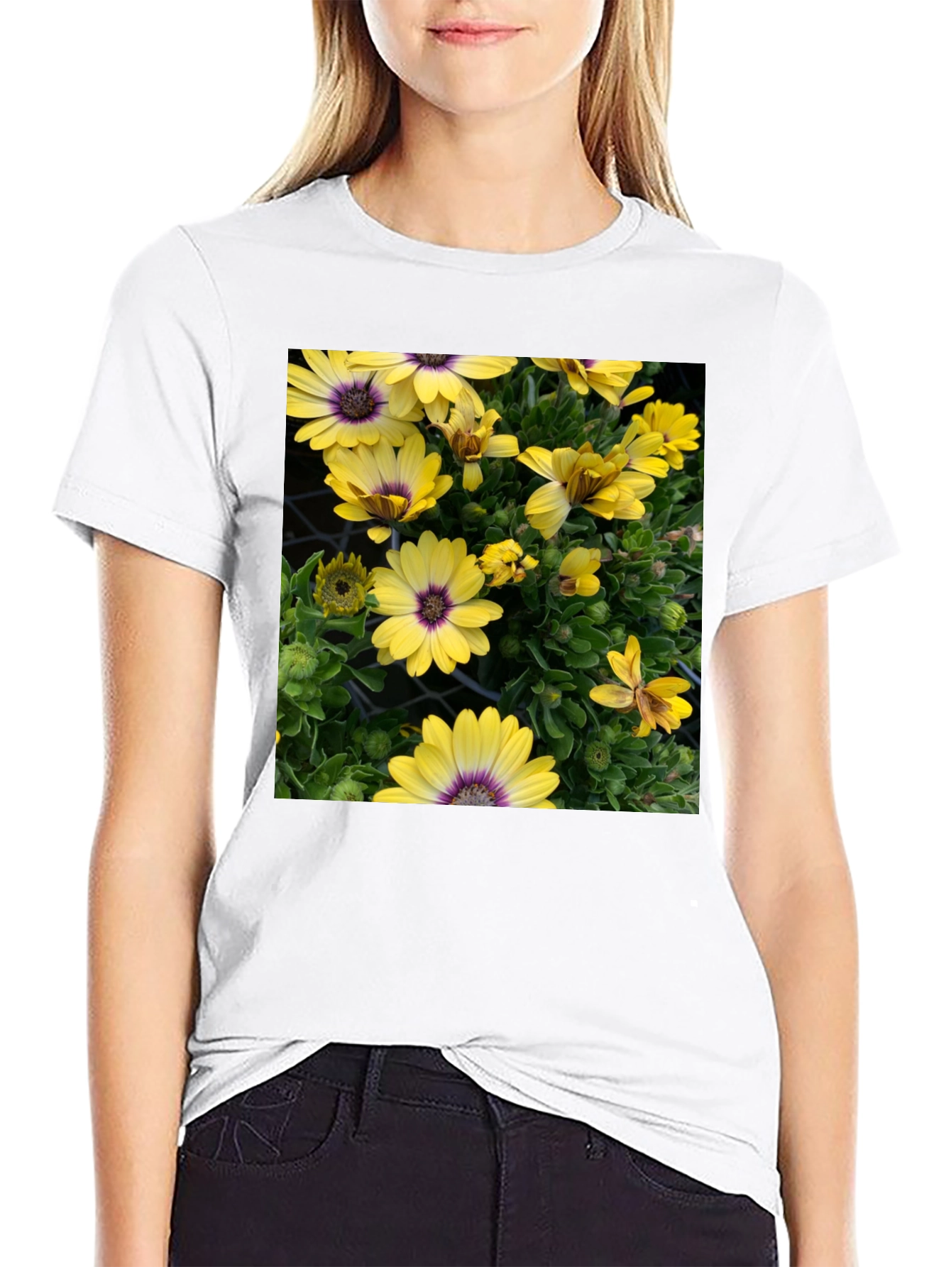 Floral Graphic T-Shirt - Yellow Daisy Print