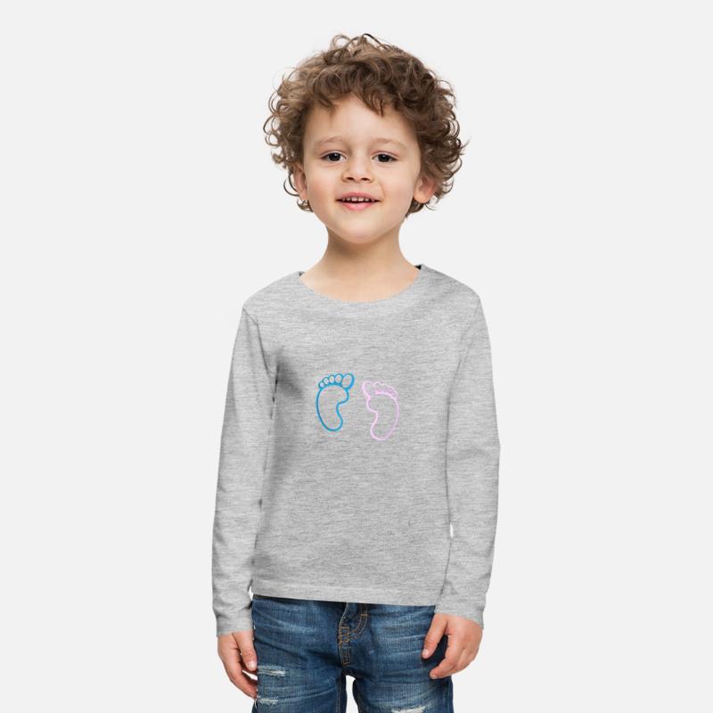 Baby feet silhouette