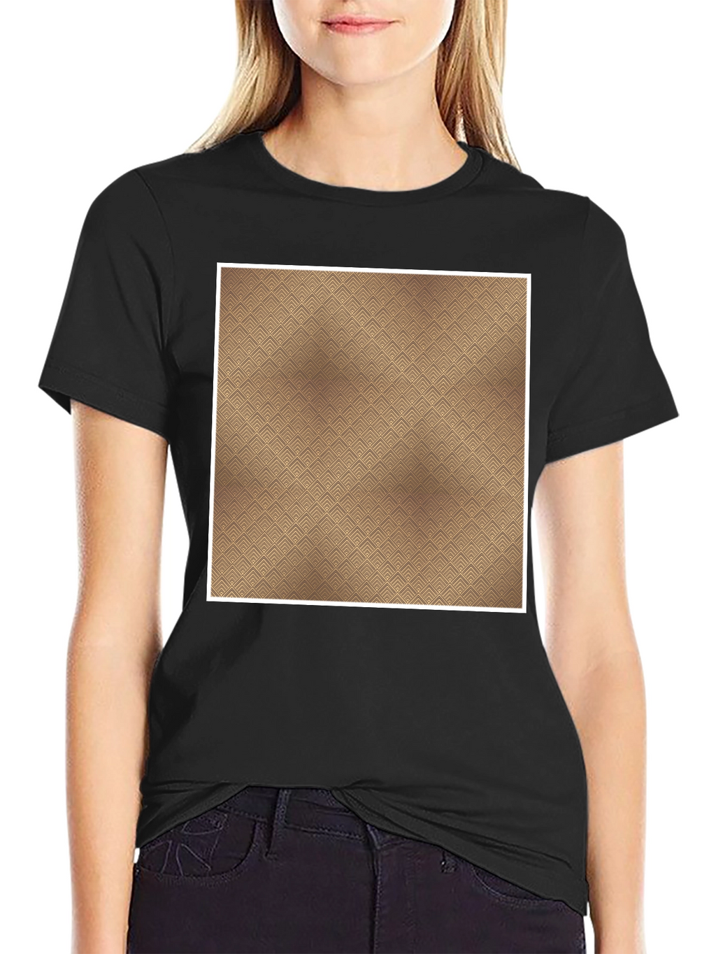 Patterned Tee: Modern Style Casual Comfort