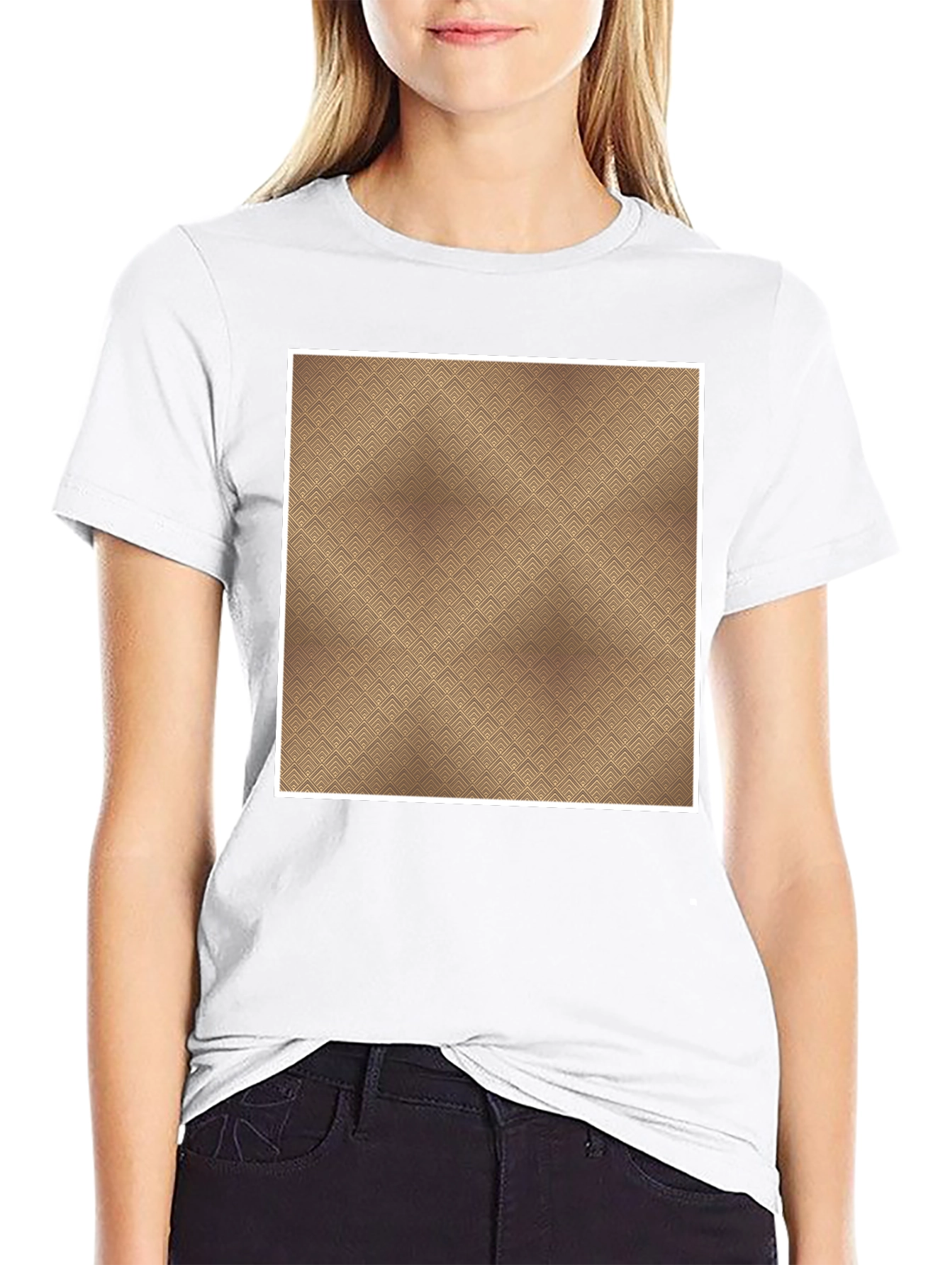 Patterned Tee: Modern Style Casual Comfort