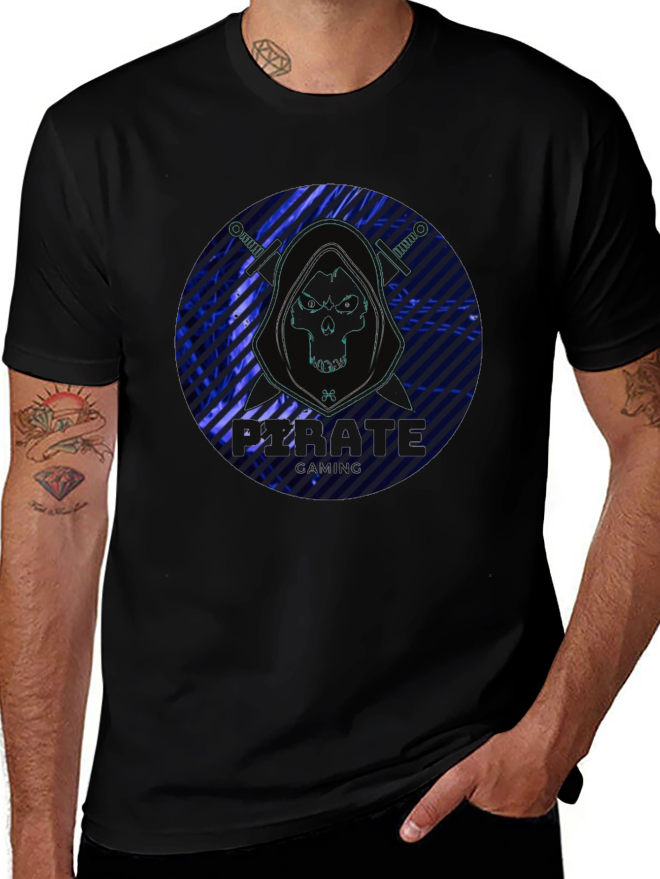 Pirate Gaming Black T-Shirt - Skull Design