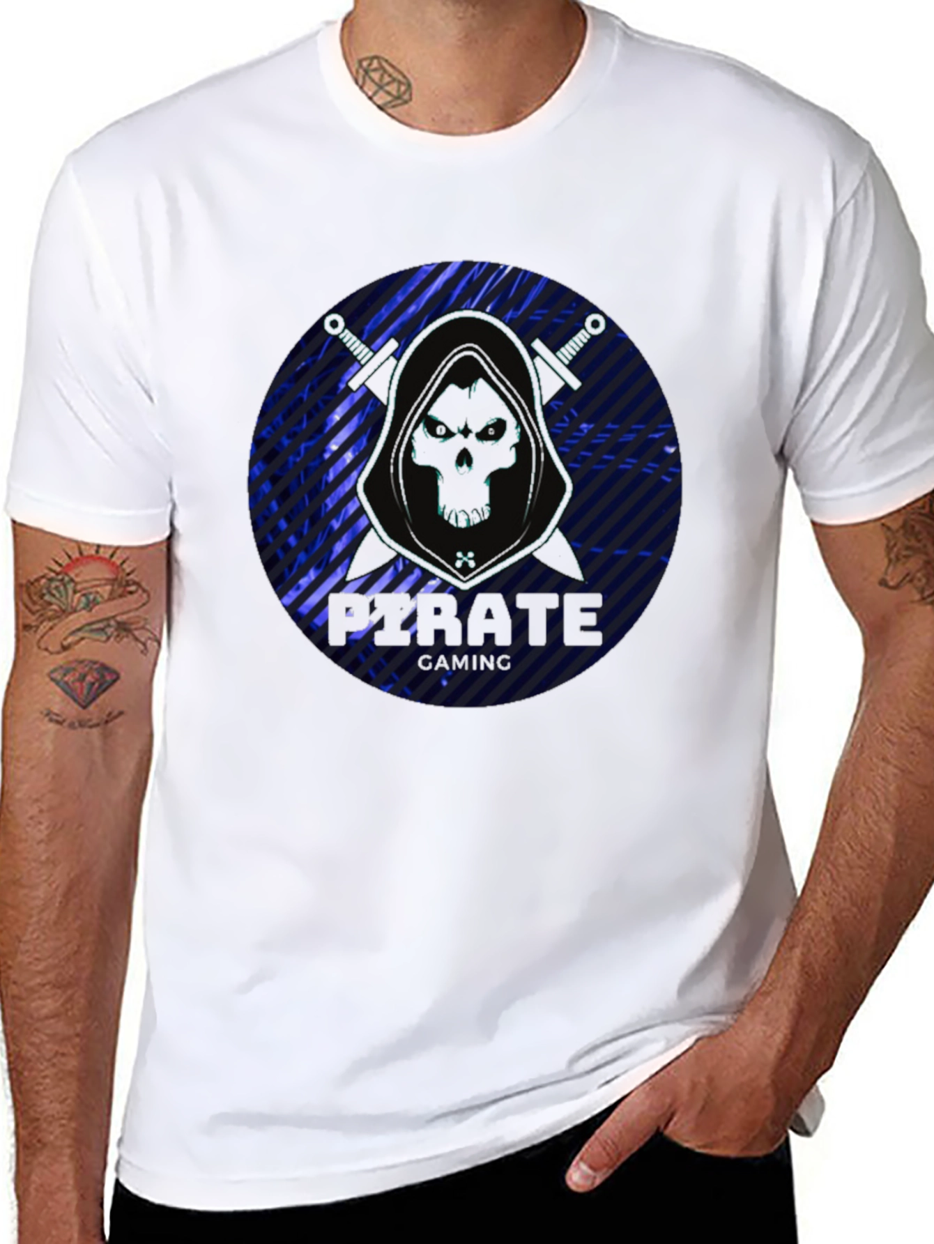 Pirate Gaming Black T-Shirt - Skull Design