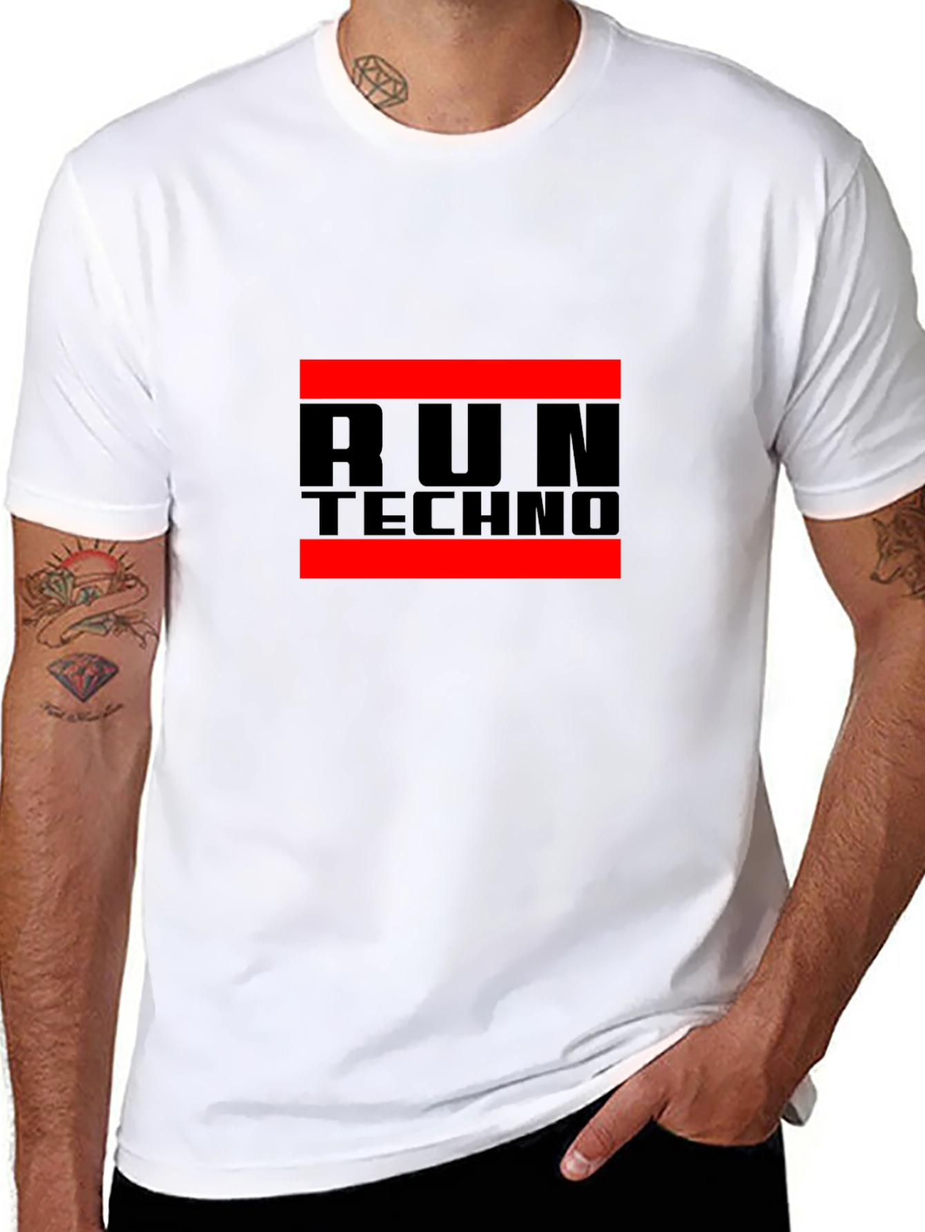 Run Techno Graphic Tee - Black Crew Neck