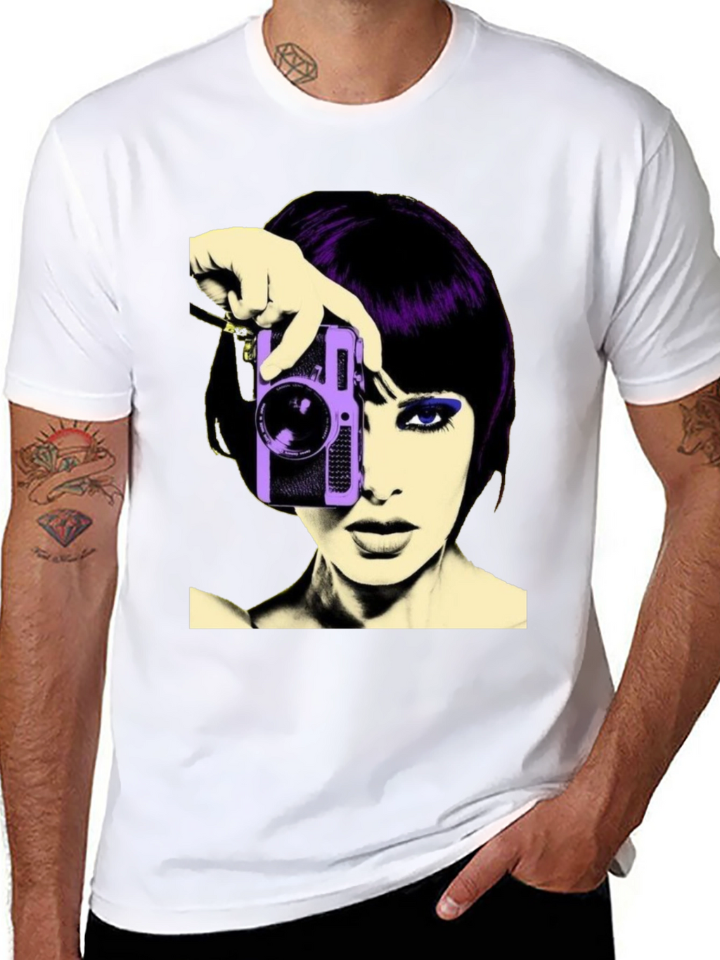 Retro Woman Camera T-Shirt - Black