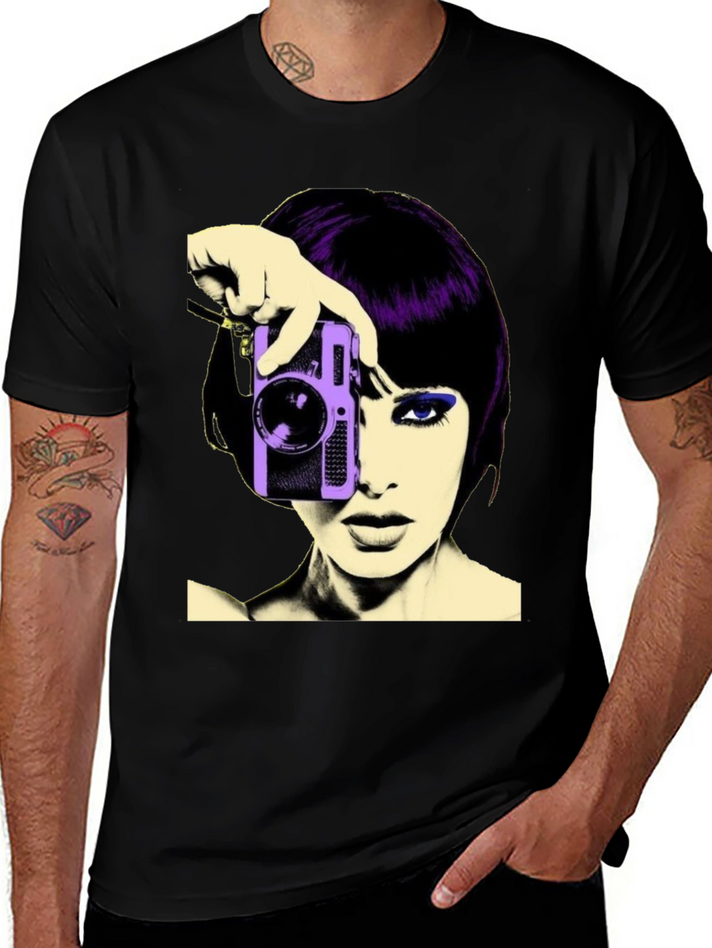Retro Woman Camera T-Shirt - Black