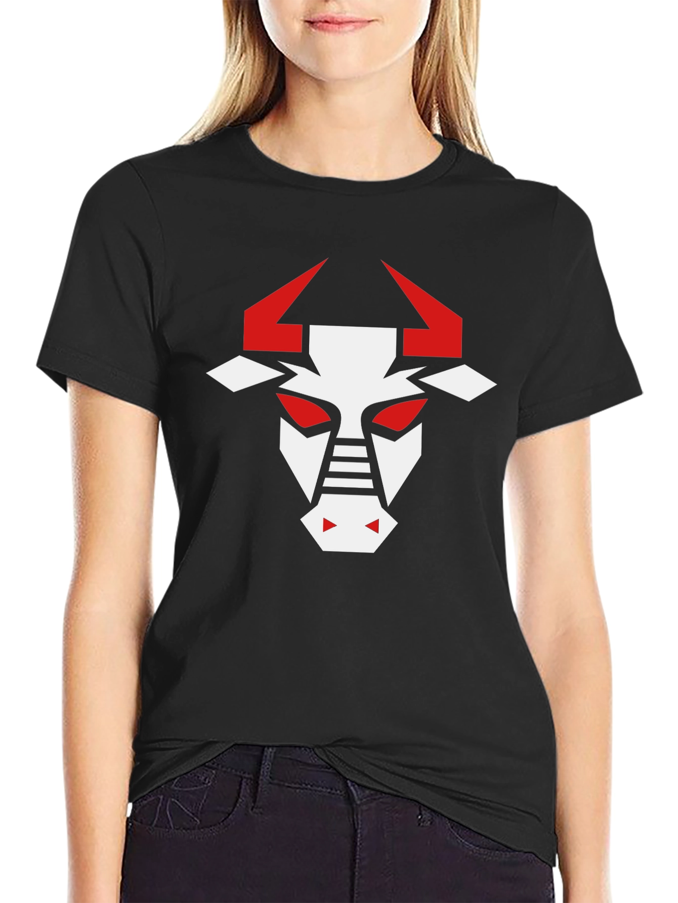 Geometric Bull Graphic T-Shirt - Modern Design