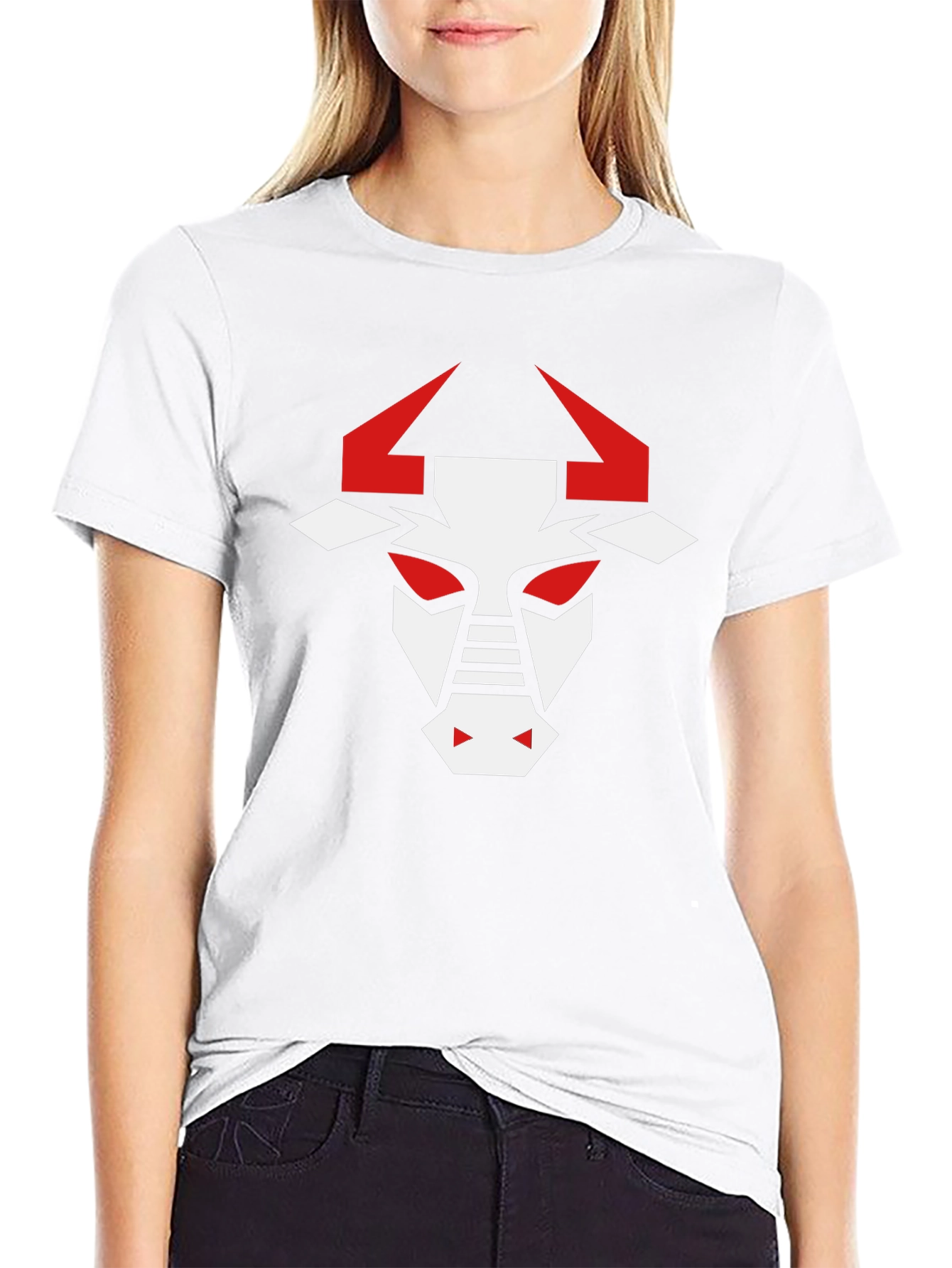 Geometric Bull Graphic T-Shirt - Modern Design
