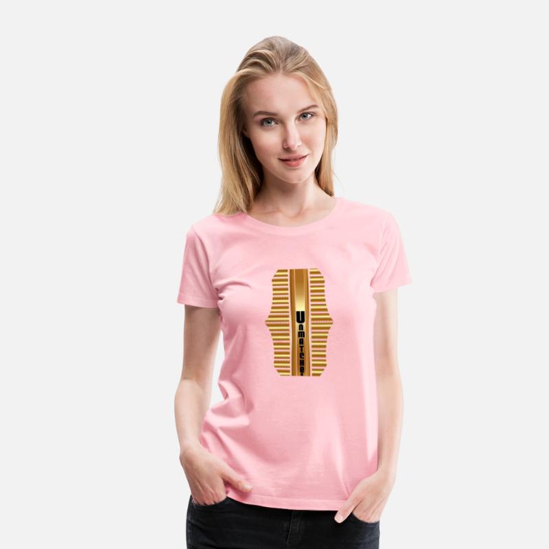 UnmatchedA new classic golden fox women's T-shirt